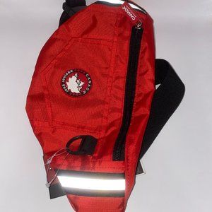 Canada Weather Gear Waist Bag Red Black Zip Pockets